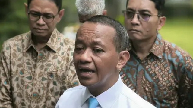 Bahlil Lahadalia Pastikan Listrik Pulih & Ajakan Gotong Royong Bantu Korban Banjir Sumatera