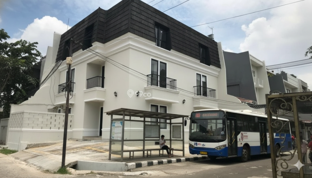 7 Cara Mencari Kost Dekat Transportasi Umum: Tips Strategis & Hemat Waktu