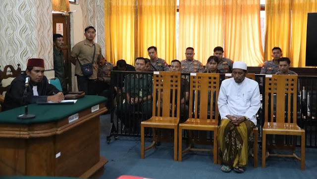 Ustaz Cabul di Sumenep Divonis 20 Tahun Penjara & Kebiri Kimia: Kronologi Lengkap