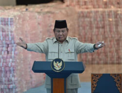 Prabowo: Meritokrasi Kunci Capaian Nyata 1 Tahun Pemerintahan