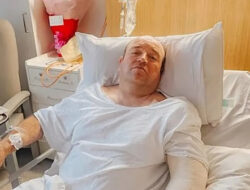 Ahmed El Ahmed: Pahlawan Muslim Bondi, Donasi Tembus Rp16 Miliar Usai Selamatkan Korban Penembakan