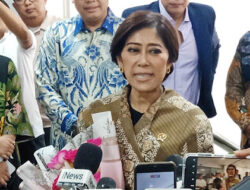 Desakan Mundur Meutya Hafid dari Menkomdigi Gagal Berantas Judi Online