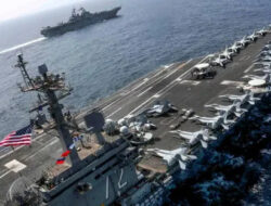USS Abraham Lincoln Siap Serang Iran: AS Kerahkan Pesawat Tempur & UEA Tolak Jadi Pangkalan