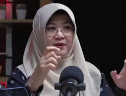 6 Versi Ijazah Jokowi Menurut Dokter Tifa, Termasuk dari Polda Metro Jaya