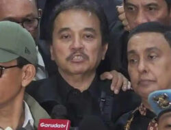 Roy Suryo Laporkan 7 Pendukung Jokowi ke Polda Metro Jaya Soal Ijazah Palsu: Kronologi & Perkembangan Kasus