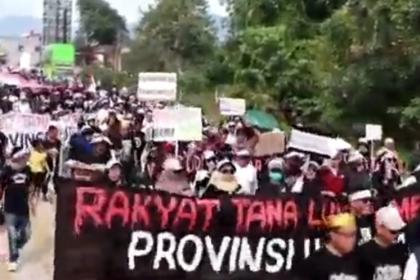 Demo Luwu Raya Blokade Trans Sulawesi: Aktivitas Ekonomi Lumpuh Total