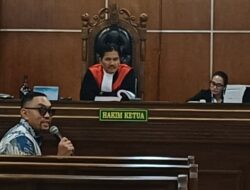 Ahmad Sahroni Klaim Rugi Rp 80 Miliar Akibat Penjarahan: Kronologi & Fakta Lengkap