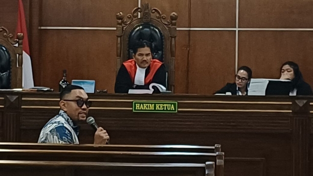 Ahmad Sahroni Klaim Rugi Rp 80 Miliar Akibat Penjarahan: Kronologi & Fakta Lengkap