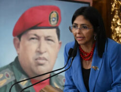 Delcy Rodriguez Gantikan Maduro: Profil, Sikap Anti-AS, & Masa Depan Venezuela