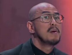 Review Mens Rea Pandji Pragiwaksono: Kontroversi & Dampak ke Stand Up Comedy Indonesia