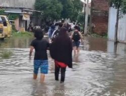 Banjir Rendam Empat Desa di Cirebon, Ratusan Keluarga Mengungsi