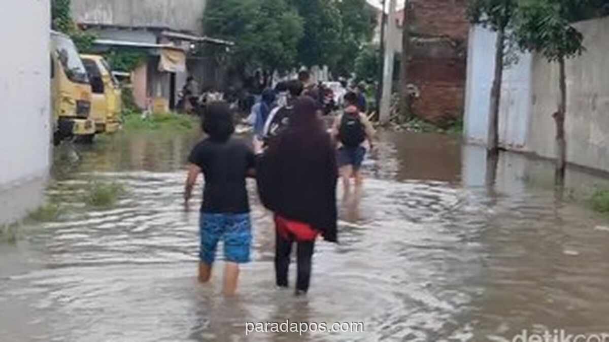 Banjir Rendam Empat Desa di Cirebon, Ratusan Keluarga Mengungsi