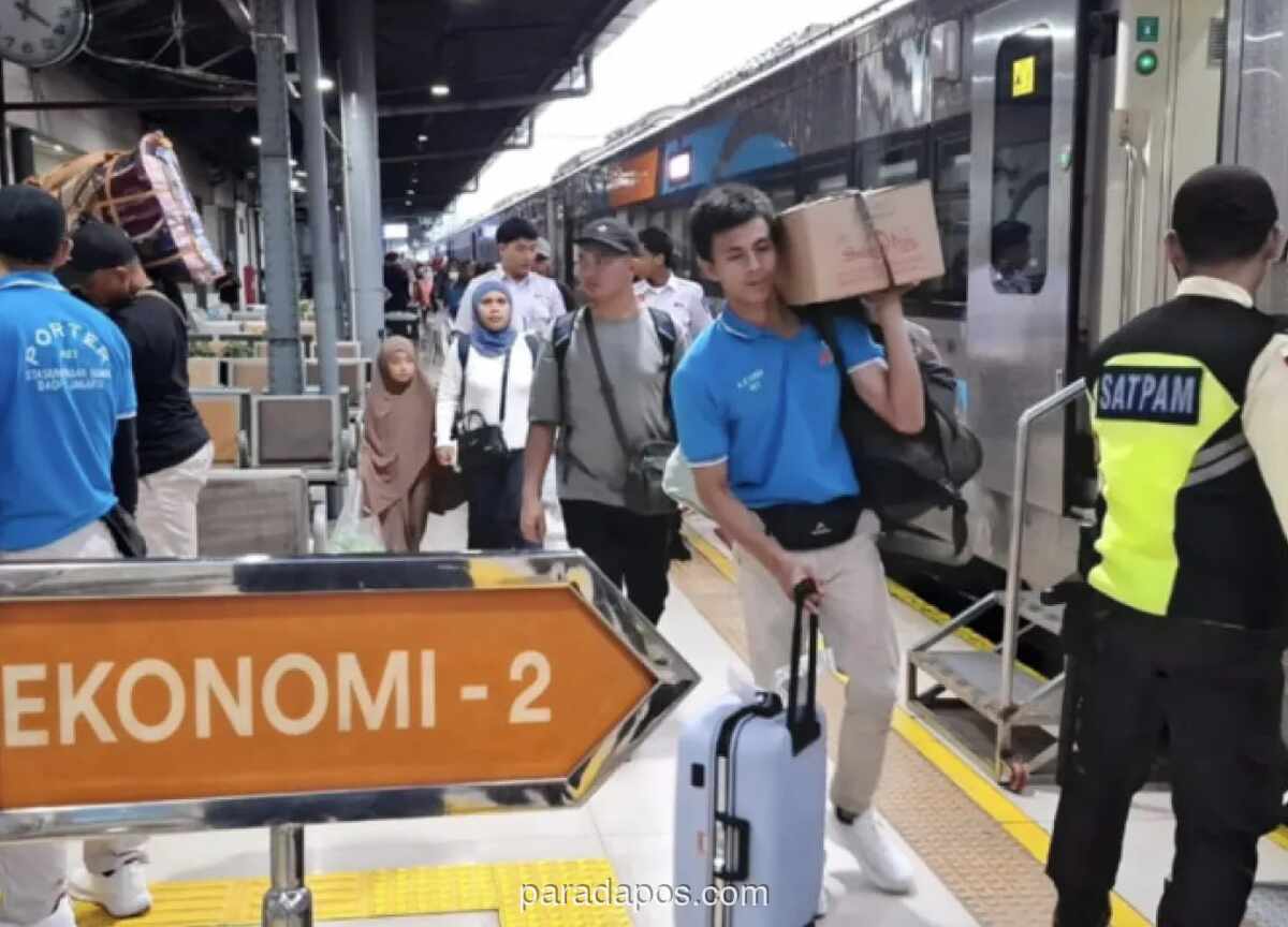 KAI Catat Rekor 38.793 Penumpang Tiba di Jakarta pada Puncak Arus Balik Imlek 2026