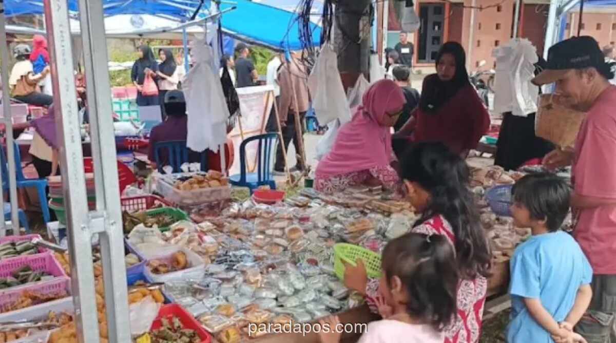 Bazar Takjil Mentok Ramai Pengunjung, Dongkrak Perekonomian Pedagang Kecil