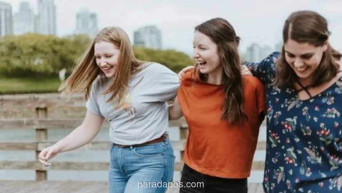 Cara Menjaga Hubungan dengan Teman yang Haus Perhatian