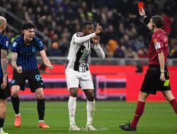 Inter Milan Tundukkan Juventus 3-2 di Derby dItalia, Dihiasi Kontroversi Kartu Merah Kalulu