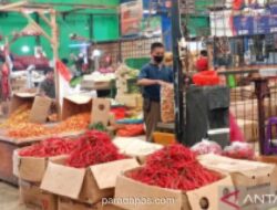 Pasar Induk Kramat Jati Padat Jelang Ramadan, Operasional 24 Jam Dijalankan