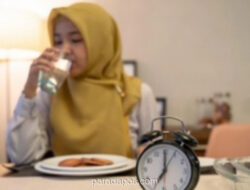 Jadwal Salat dan Buka Puasa Makassar untuk Senin, 9 Februari 2026