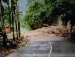 Longsor Putuskan Jalan Lubuk Basung-Bukittinggi, Banjir Rendam Permukiman di Agam