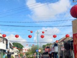 Pemkab Jepara dan PSMTI Pasang Ratusan Lampion Sambut Imlek 2026