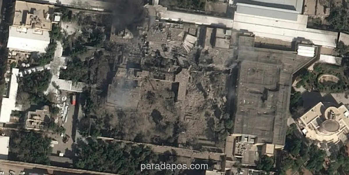 Citra Satelit Ungkap Kerusakan Parah di Kompleks Kediaman Ali Khamenei Pascaserangan