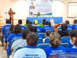 Anggota DPR Ingatkan Kualitas Makanan Bergizi Gratis di Manokwari Usai Temuan Roti Berjamur