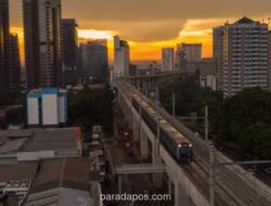 LRT Jabodebek Izinkan Penumpang Buka Puasa di Kereta dan Stasiun