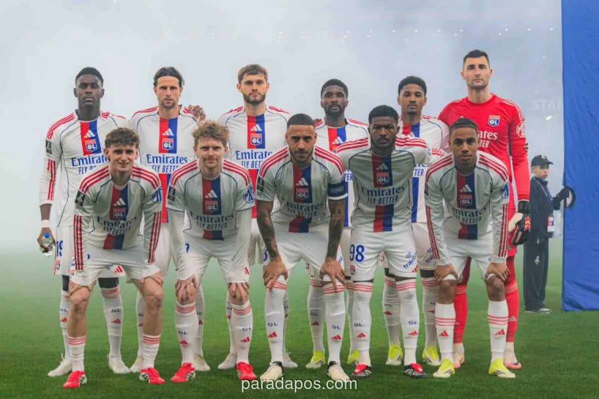 Lyon Kokohkan Posisi Tiga, Auxerre Hancurkan Metz di Pekan Kejutan Ligue 1