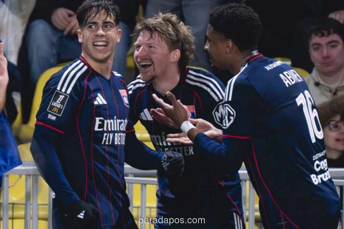Lens Kembali ke Puncak, Lyon Raih Kemenangan Penting di Pekan Ke-21 Ligue 1