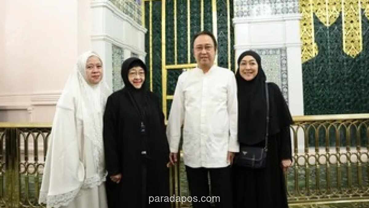 Megawati Ziarah ke Makam Rasulullah, Panjatkan Doa untuk Indonesia