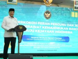 Menko Polkam Djamari Chaniago: Guru Kunci Utama Cetak Generasi Unggul