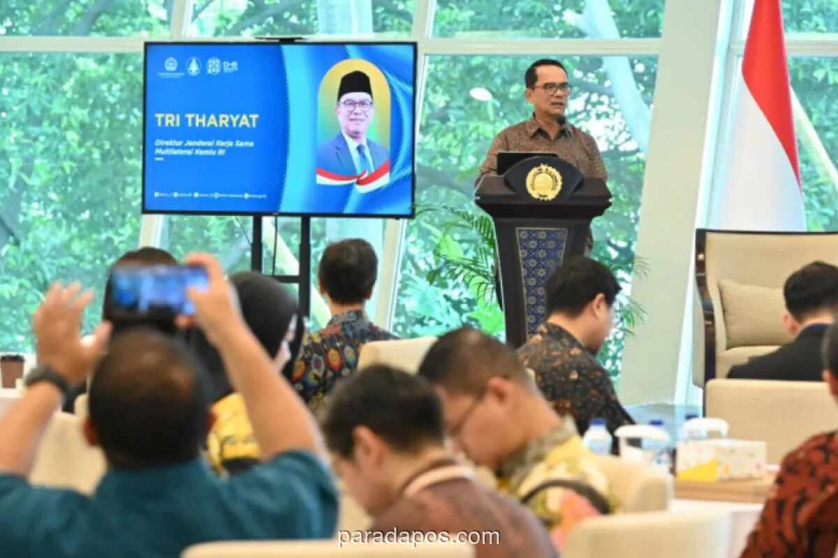 Kemlu Gelar Forum Strategis Bahas Komunikasi Publik Kepemimpinan Indonesia di D8