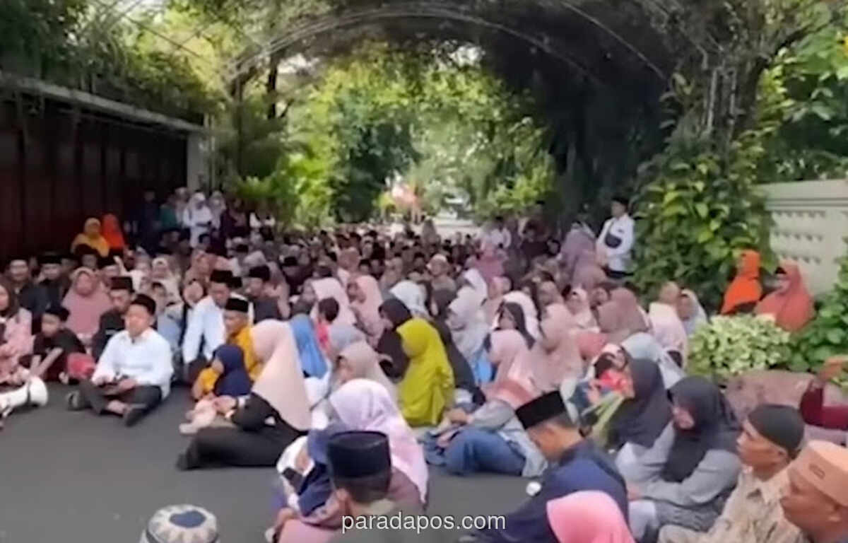 Politisi PDIP Kritik Tahlilan di Rumah Jokowi sebagai Politisasi Ibadah