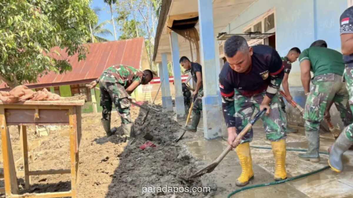 TNI Selesaikan Pembersihan Sekolah yang Tertimbun Material Banjir di Aceh Tengah