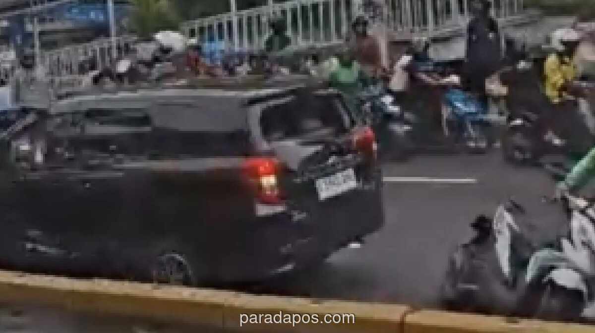 Polisi Akan Tes Urine Pengemudi Calya yang Ugal-ugalan dan Tabrak Motor di Gunung Sahari