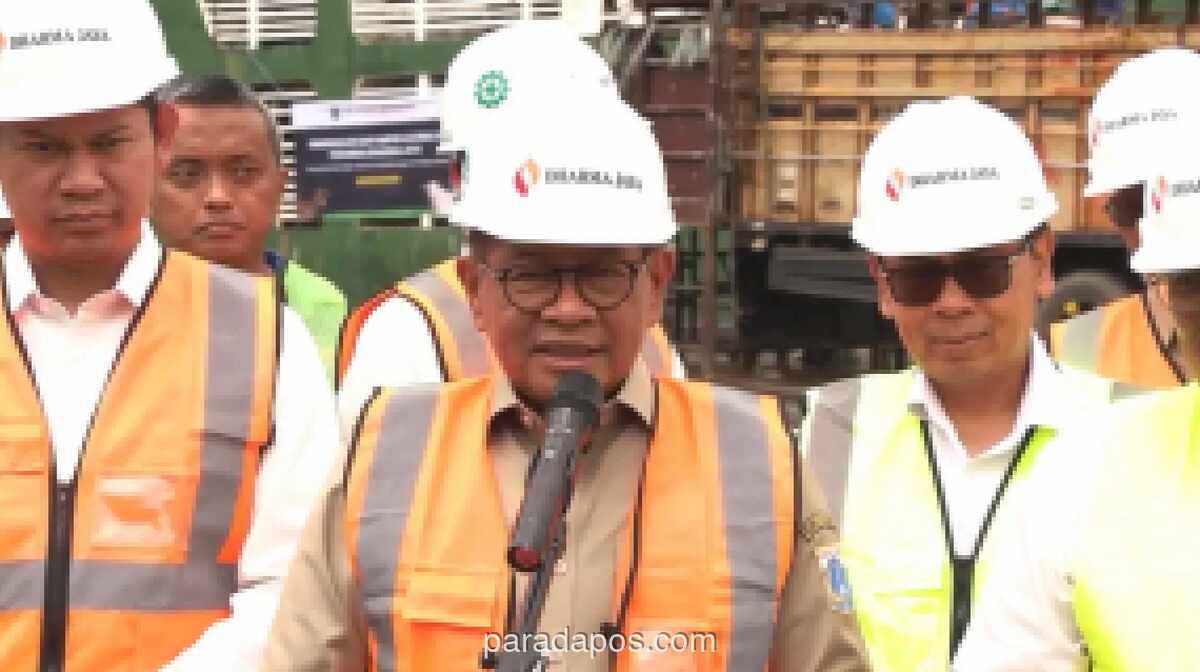 Gubernur DKI Gelar Rapat Khusus Bahas Trotoar dan Lapangan Padel