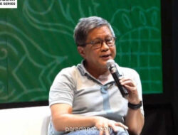 Rocky Gerung Kritik Perjanjian Dagang Prabowo-Trump, Sebut Merugikan dan Rendahkan Kedaulatan