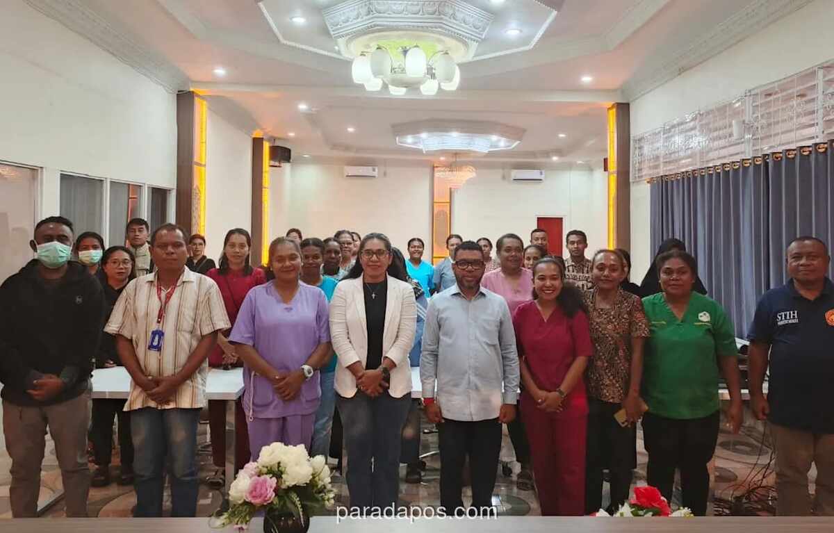 Filep Wamafma Soroti Pemberhentian 235 Nakes Honorer di Manokwari