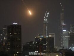Iran Balas Serangan AS-Israel dengan Rudal, Bangunan di Israel Hancur