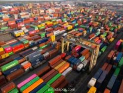 Trump Naikkan Tarif Impor Global Jadi 15% Usai Putusan Mahkamah Agung