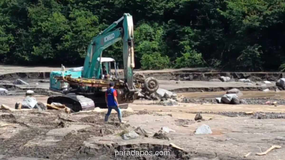 Tim SAR Kerahkan Empat Ekskavator untuk Cari Dua Korban Hilang Banjir Lahar Merapi
