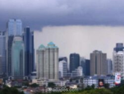 BMKG Prediksi Salat Idulfitri di Jakarta Didominasi Mendung, Berpotensi Hujan Ringan