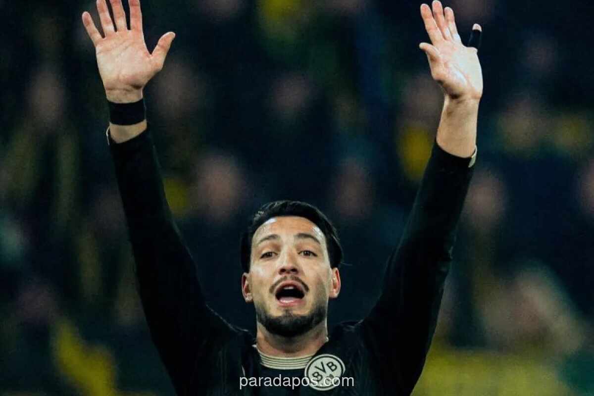 Dramatis, Dortmund Bangkit dari 0-2 untuk Kalahkan Hamburg 3-2