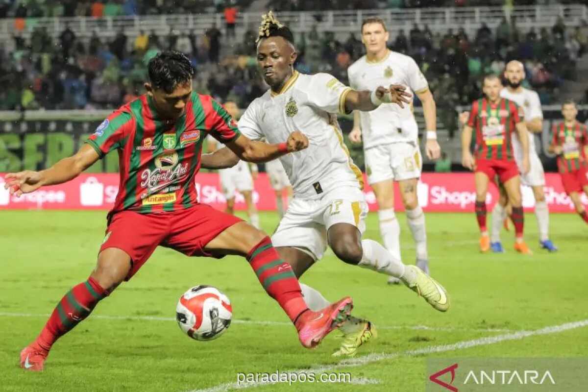 Bek Persebaya Arief Catur Pamungkas Siap Tampil Lawan Persita Usai Pulih dari Cedera