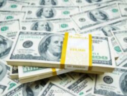 Dolar AS Melemah, Pasar Fokus pada Respons Bank Sentral Atas Risiko Inflasi Geopolitik