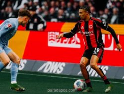 Frankfurt Taklukkan Freiburg 2-0 Berkat Gol Pemain Pengganti