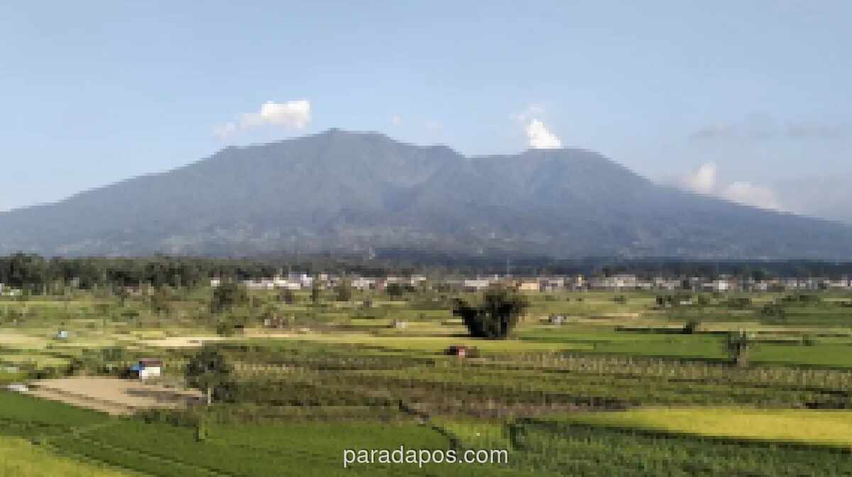 Gunung Marapi Erupsi Dua Kali, Status Tetap Waspada
