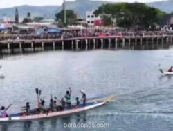 Solu Bolon dan Tor Tor Meriahkan HUT ke-27 Kabupaten Toba