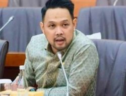 Anggota DPR Minta Pertamina Jelaskan Ketersediaan BBM untuk Cegah Panic Buying