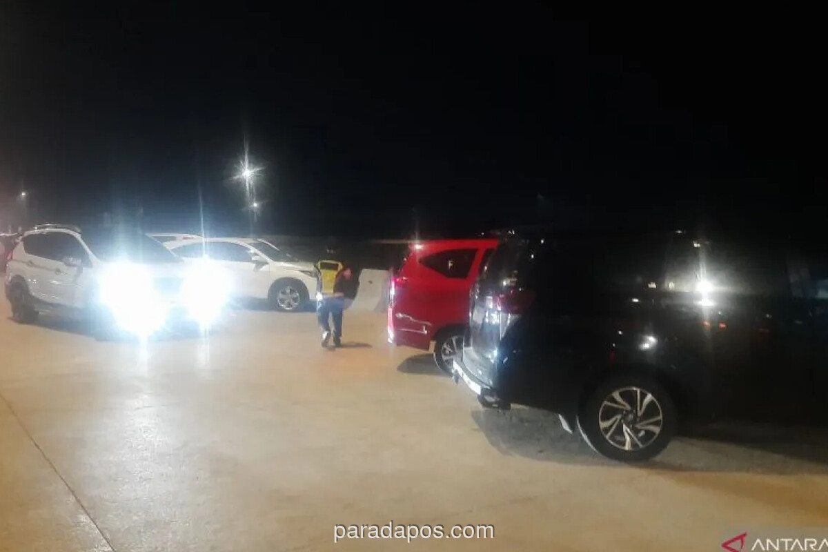 Arus Balik Lebaran 2026 Padati Titik Istirahat Tol Japek Selatan